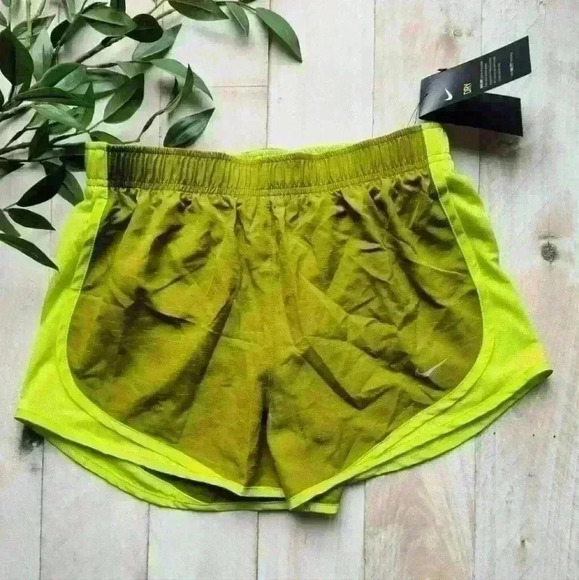 Nike Dri-Fit Green Athletic Workout Shorts Standard Fit Size Small NWT - Picture 1 of 5